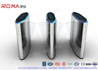 खरीदें IP54 Anti - Breakthrough Flap Turnstile Speed Automatic Gates Barcode System With Bule Light online manufacture