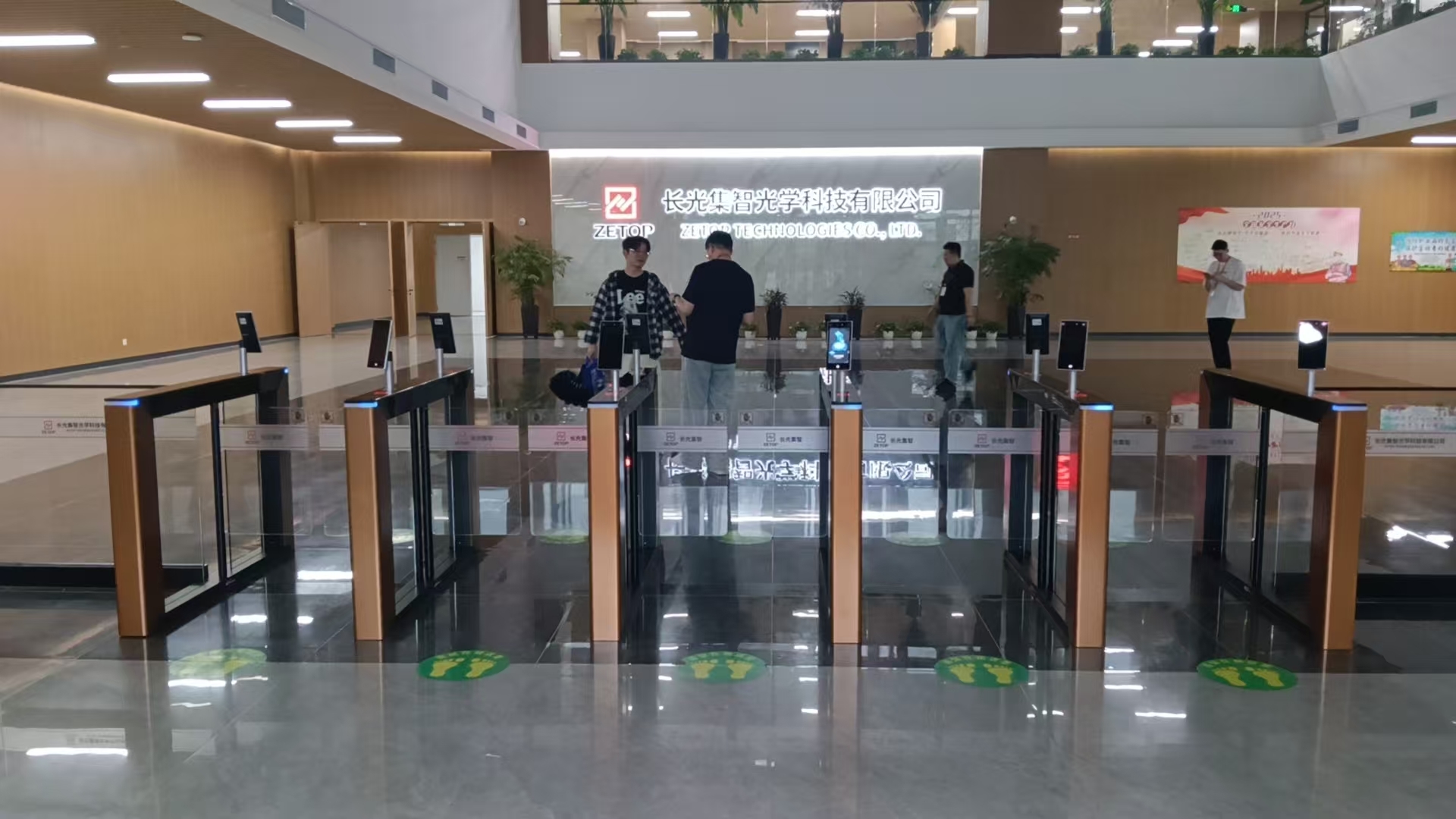 नवीनतम कंपनी ब्लॉग के बारे में Smart Pedestrian Turnstiles: Driving Smart City Development with Unified Multi-Scenario Access