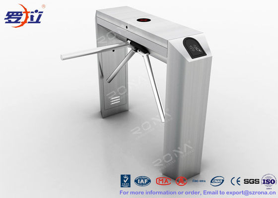 पैदल यात्री नियंत्रण त्रिपोद टर्नस्टाइल गेट 304 स्टेनलेस स्टील हाउसिंग सामग्री